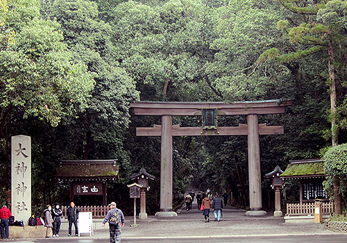 大神（おおみわ）神社